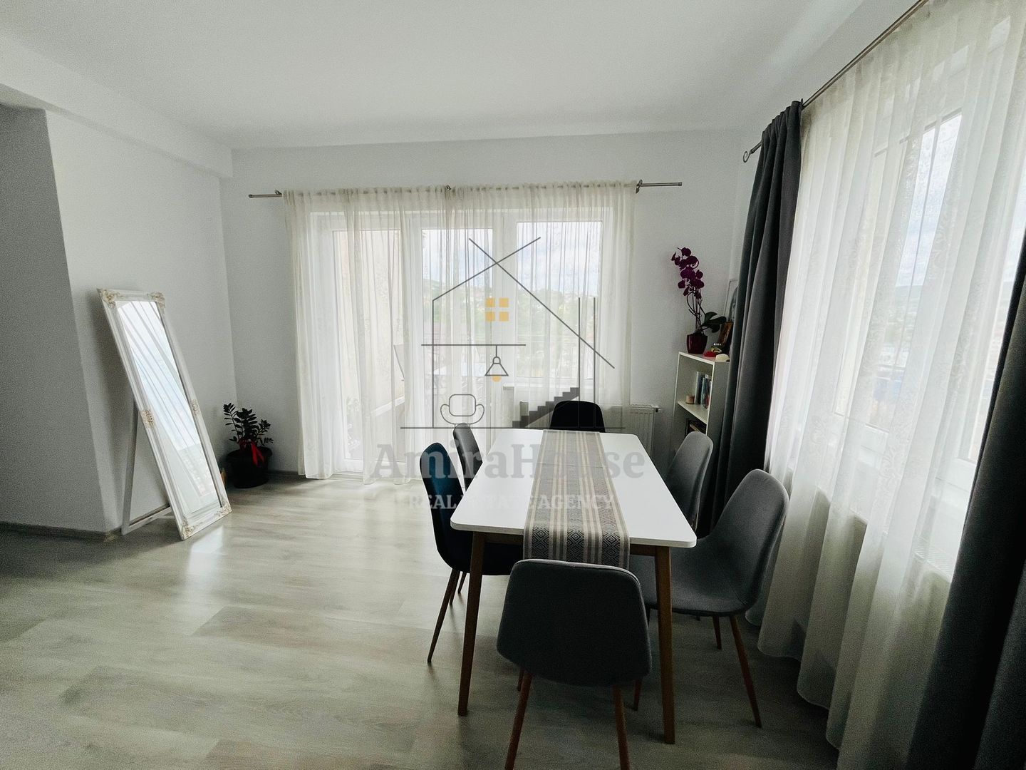 Apartament 2 camere, terasa 51 mp si garaj zona Oasului - Poză 3