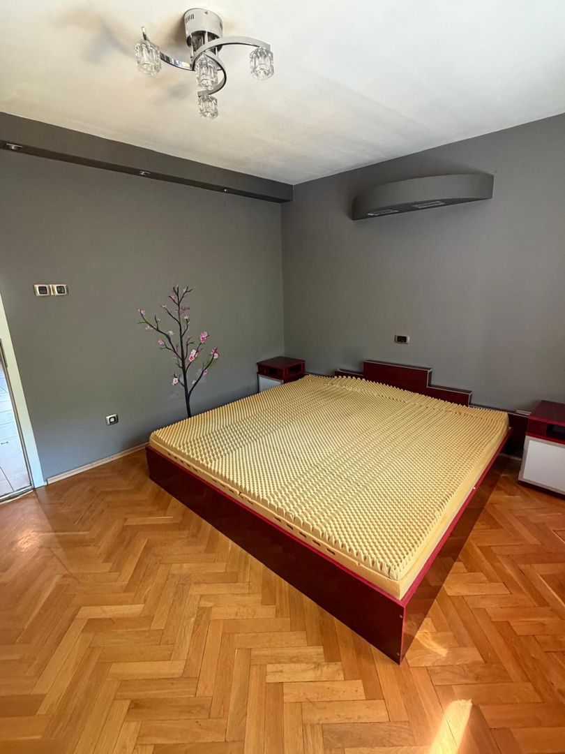 Girocului-Lidia | 3 Camere | Etaj 1 | Centrala proprie | Boxa - Poză 7
