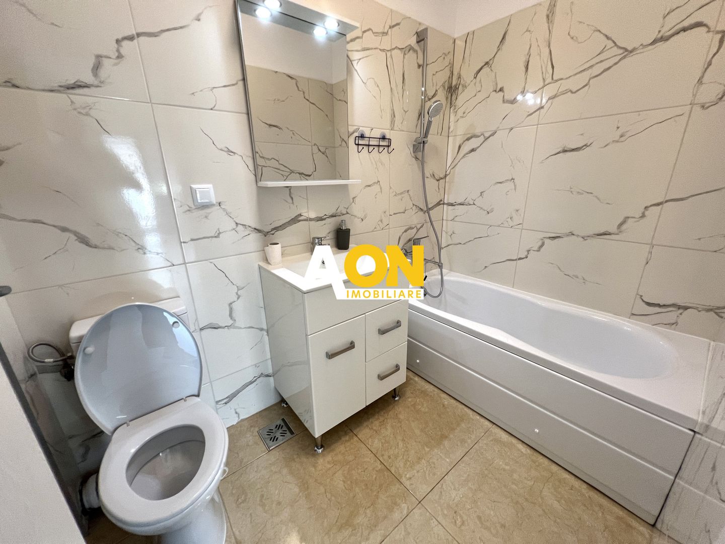 Apartament NOU la prima inchiriere cu 3 camere, 2 balcoane, parcare - Poză 14