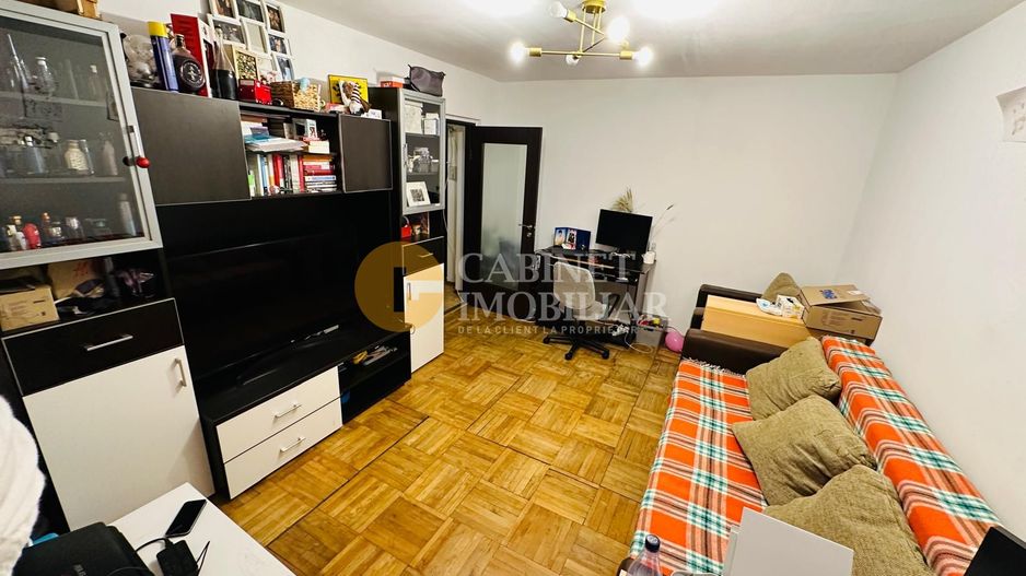 2 CAMERE DECOMANDAT - ETAJ 2 - BELVEDERE NICOLINA - Poză 1