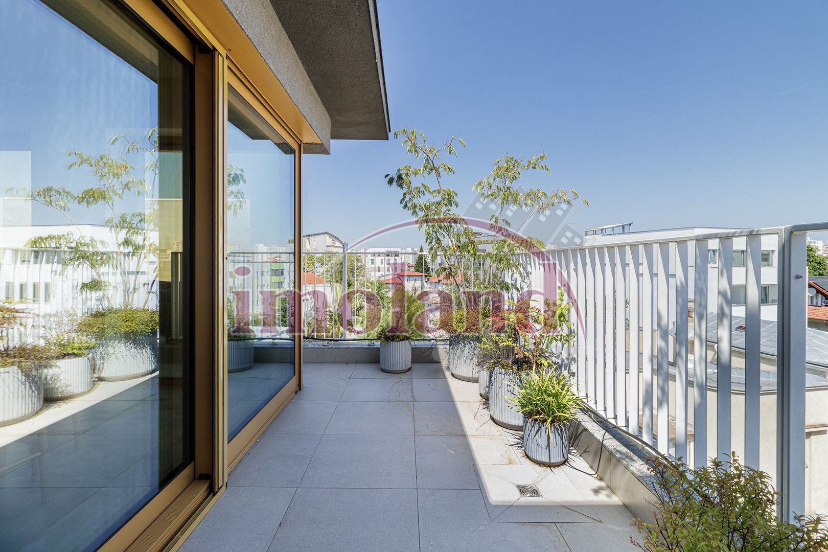Unique Penthouse with 2 terraces and parking - Central Bucharest - Poză 19