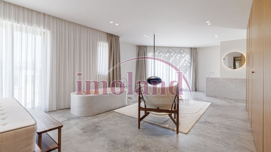 Unique Penthouse with 2 terraces and parking - Central Bucharest - Poză 13