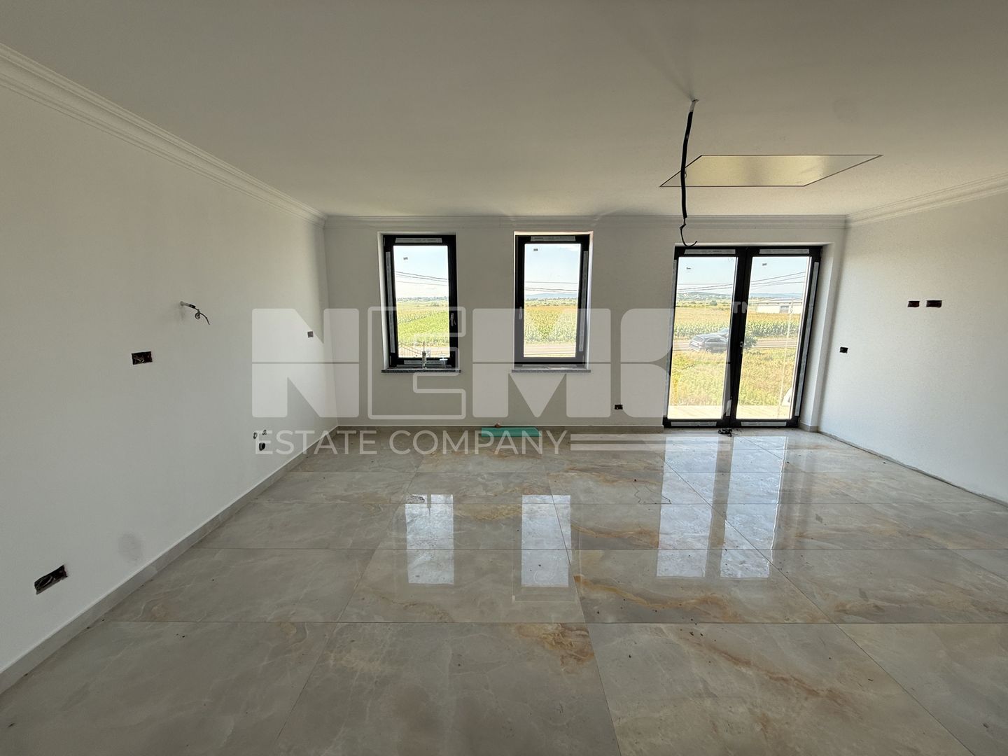 Hala 500 mp|Teren 1,3 ha|Birouri & Apartament| Rădăuți – Badeuti - Poză 11