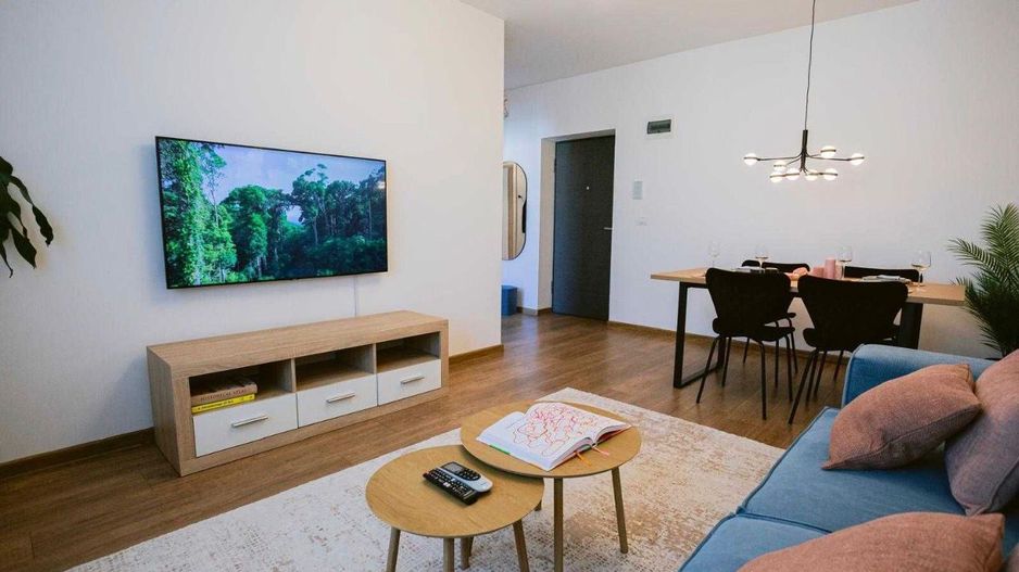 Regie I 2 camere I Modern - Poză 2