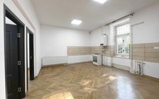 Spatiu de birou pe Str. Republicii - Poză 1