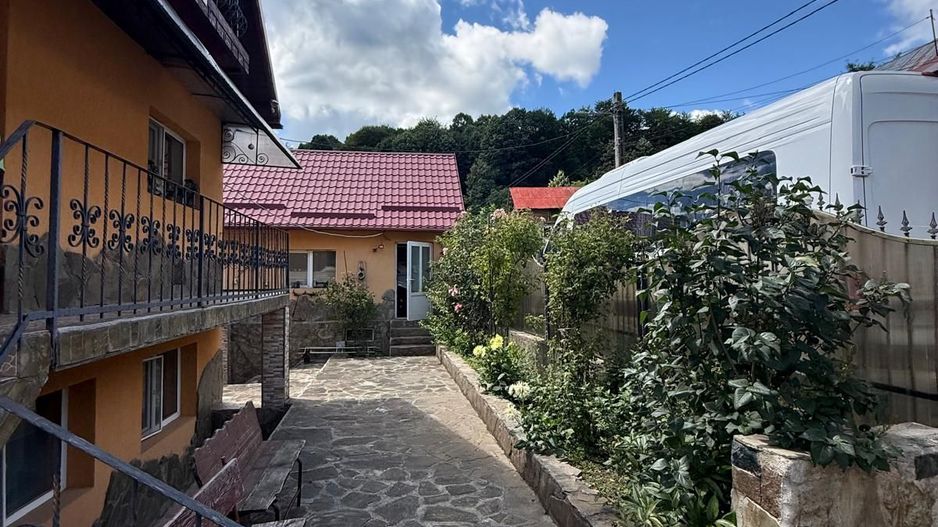 Vila S+P+1,+ garaj inchis + terasa si teren intravilan 6300 mp - Poză 54