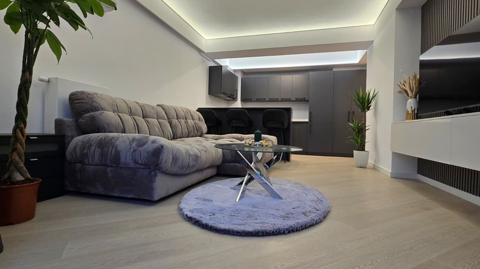 Apartament 2 camere - Cortina North - Poză 1