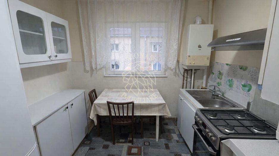 Oportunitate Investitie! Apartament 2 camere-balcon-Zona Centrala - Poză 3