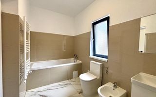 Super pret - Casa individuala cu 4 camere - Sanmihaiu Roman - Poză 6