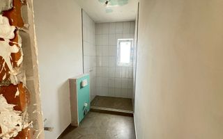 Casa-5 camere-P+1+P-147mp utili-600mp teren-Utilitati-Sanpetru - Poză 13