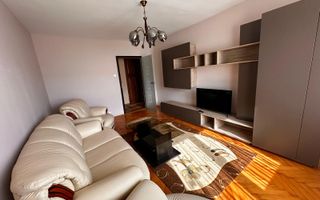 Apartament de 3 camere, 70mp,parcare, decomandat, Zona Kaufland - Poză 2
