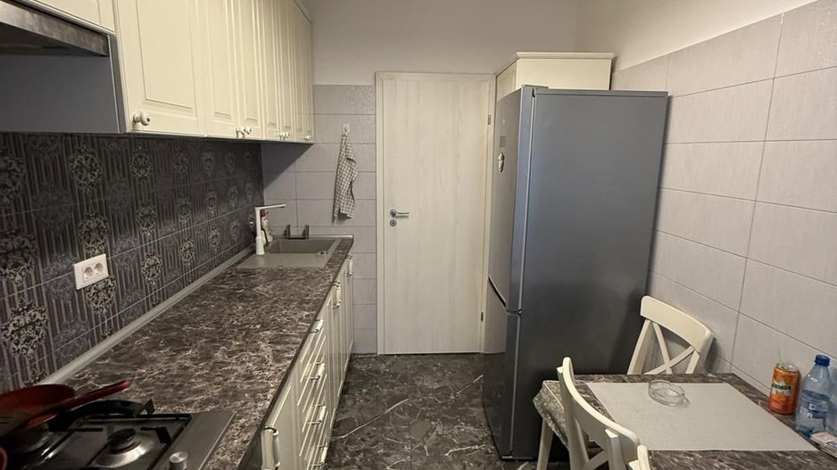 AP. 3 CAMERE SEMIMOBILAT, MUTARE IMEDIATA, PARCARE INCLUSA,COMISION 0% - Poză 8