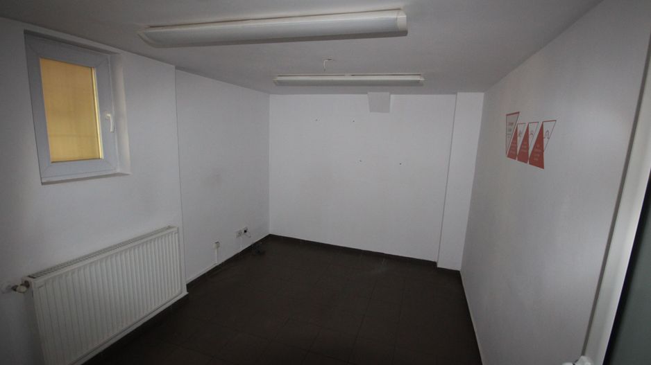 Spatiu comercial stradal 170 mp- central - Poză 5