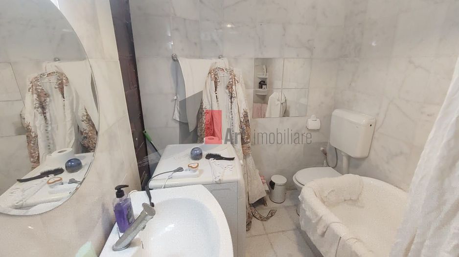 Vânzare casă Bd. Moșilor-Eminescu - Poză 12