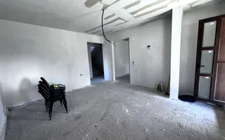 Vanzare casa P+M in Sendreni( in spatele Primariei), pret 92.500 euro - Poză 21