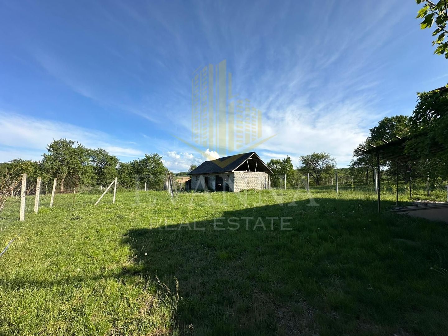 Casă de vânzare | Bucium - Runc (Buciumi) | 1500mp teren - Poză 2