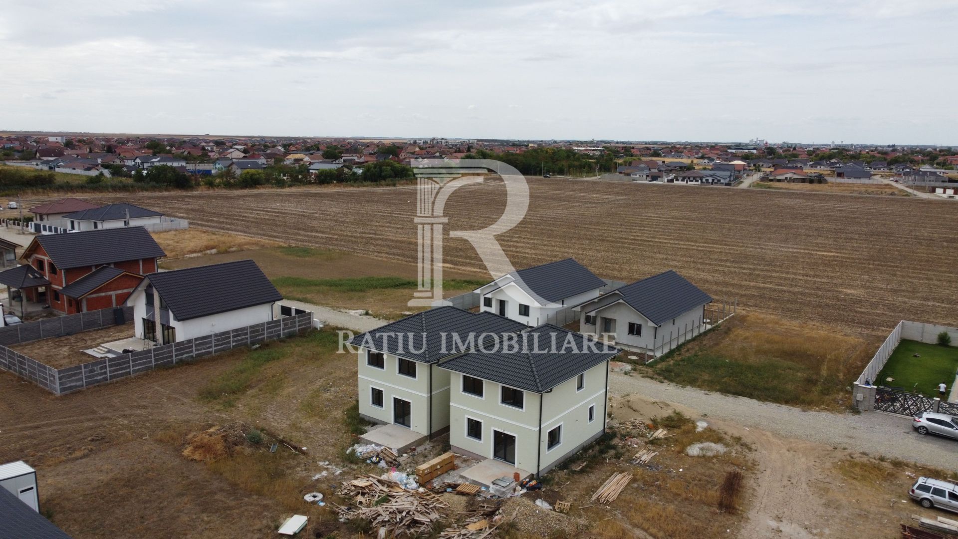 Duplex modern P+E | 4 camere | Sântandrei - Poză 3
