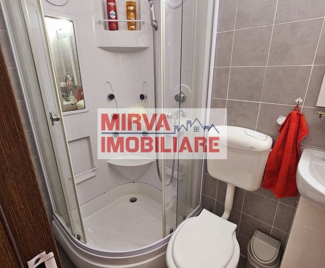 🏡 Apartament 3 camere + loc parcare + boxă – Zona Buna Vestire - Poză 23