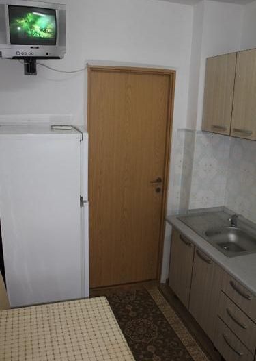 APARTAMENT 2 CAMERE DECOMANDAT | MILITARI – GORJULUI | 450 €/LUNA - Poză 4