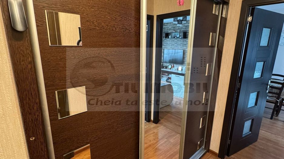 Ap 3 camere | 60mp | et. intermediar | Zona Podu Roș - 123.000E - Poză 5