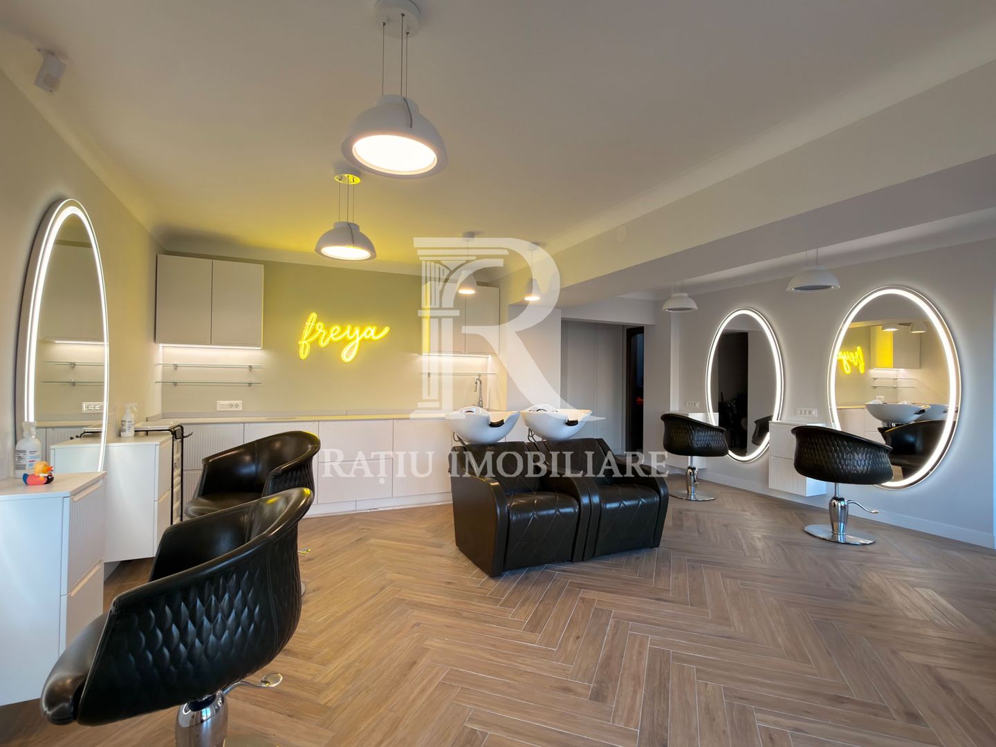 Salon Premium | Eleganță, rafinament și funcționalitate - Poză 2