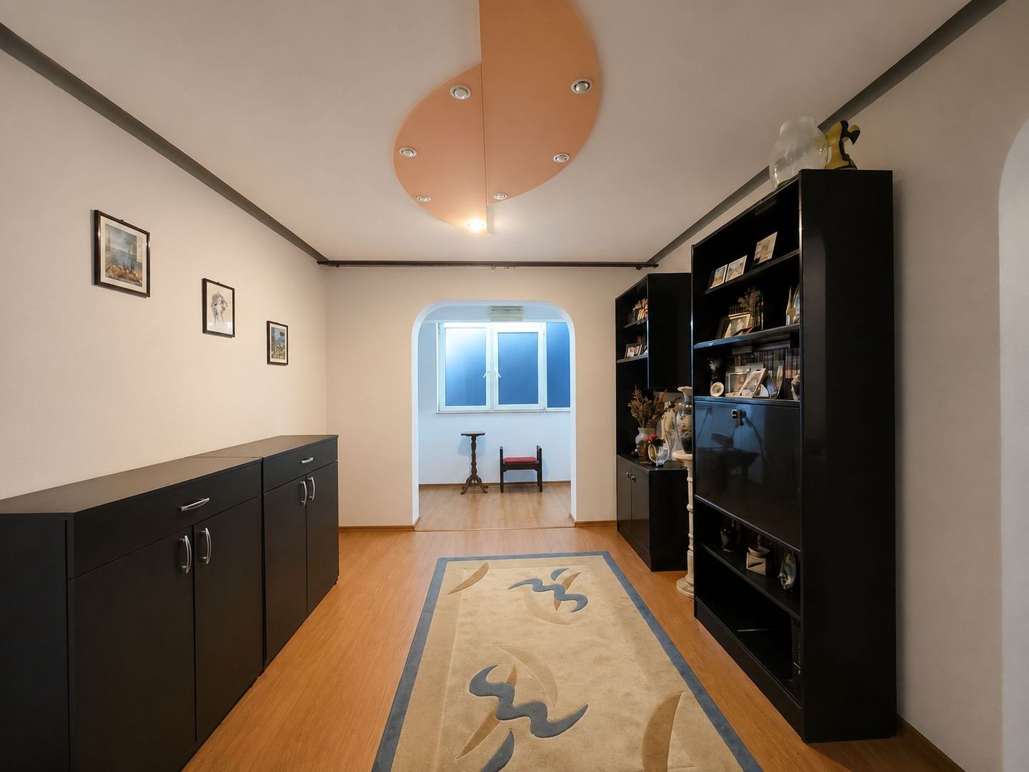 Apartament cu 4 camere de vânzare Coiciu - Poză 1