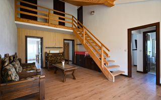 Pensiune la cheie, 13 camere, Randament ridicat, Cheile Rasnoavei - Poză 14