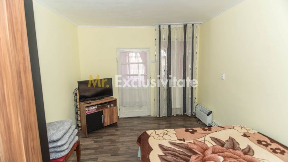 Casa cu 3 camere renovata - Poză 10