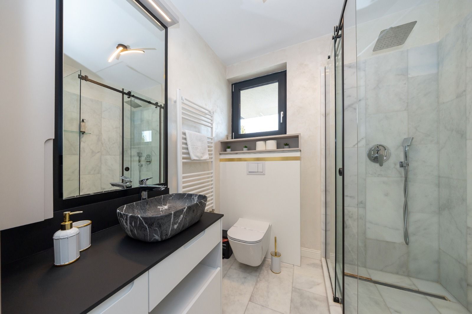 Penthouse superb, 3 camere+parcare subterana ,203 mp-Coresi - Poză 14