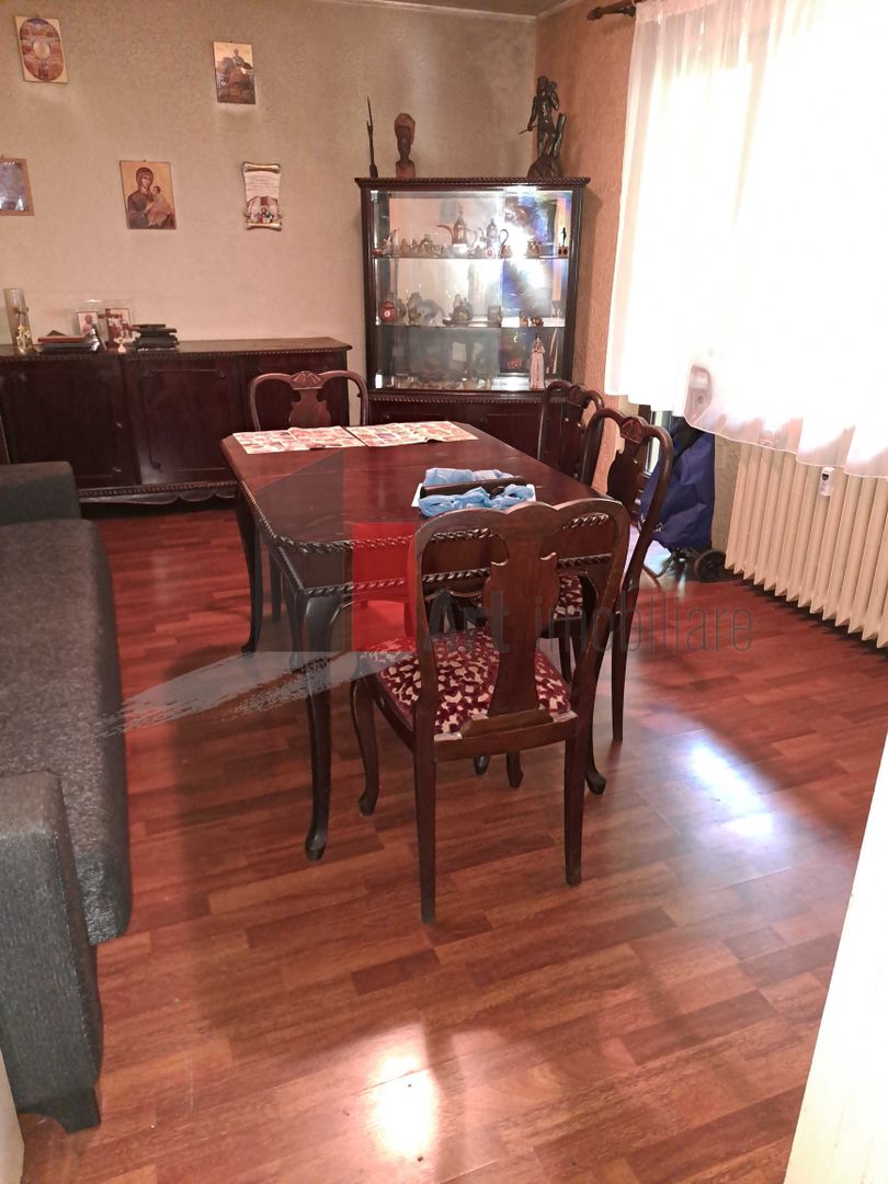 Vânzare apartament 4 camere decomandat Bd. Brâncoveanu - Poză 3