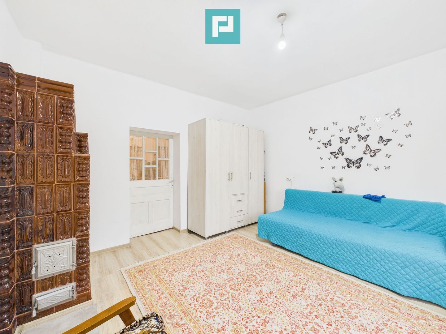 Casă renovată în localitatea Lazuri, Arad - Poză 5