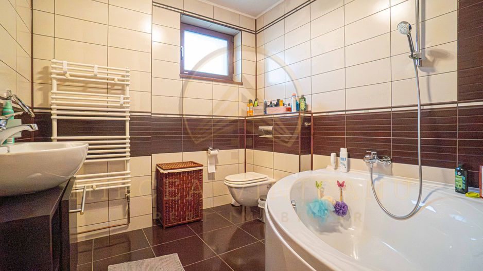 DACIA - Vila D+P+1E+M, teren 780 mp, deschidere 24 ml. - Poză 72