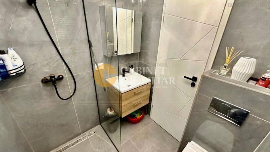 Etaj 3 Apartament 3 Camere Lux Mobilat  si Utilat Complet - Poză 8