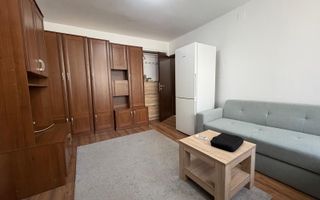 2 camere | etaj 2 | centrala proprie | renovat | zona excelenta | - Poză 1