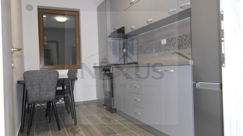 Apartament 2 camere - Decomandat - Cartier Solar - Parcare - Poză 5