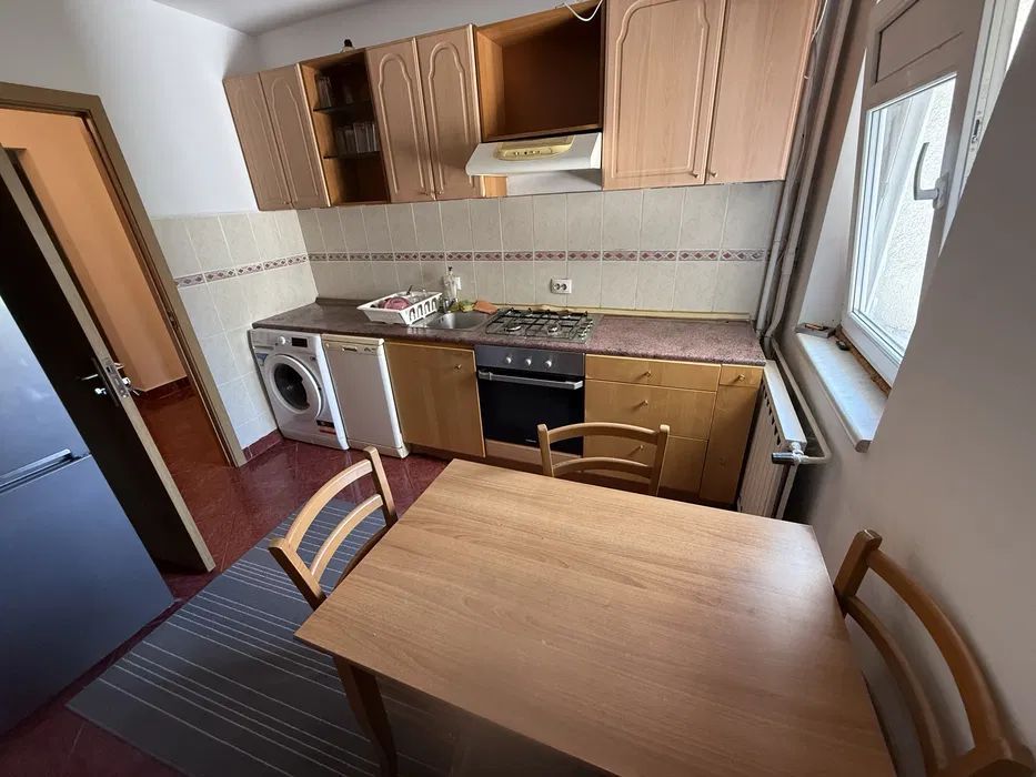 Apartament 3 camere, 2 băi, metrou Timpuri Noi, vedere dublă - Poză 1