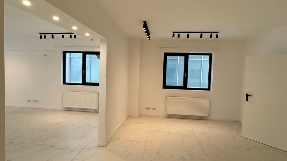 Spatiu Comercial | Pipera | Parcare | 120 m2 | Nou | Vitrina - Poză 8