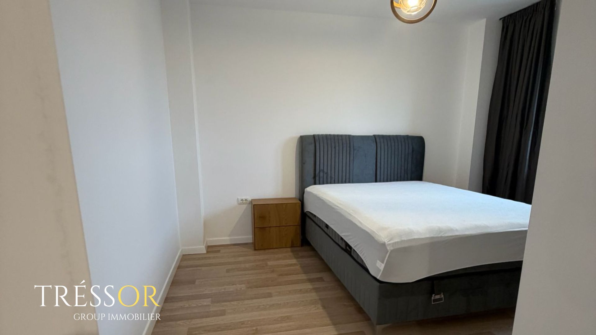 3 camere/mobilat, 81 mp, 2 balcoane, 2 băi, bloc nou - Poză 8