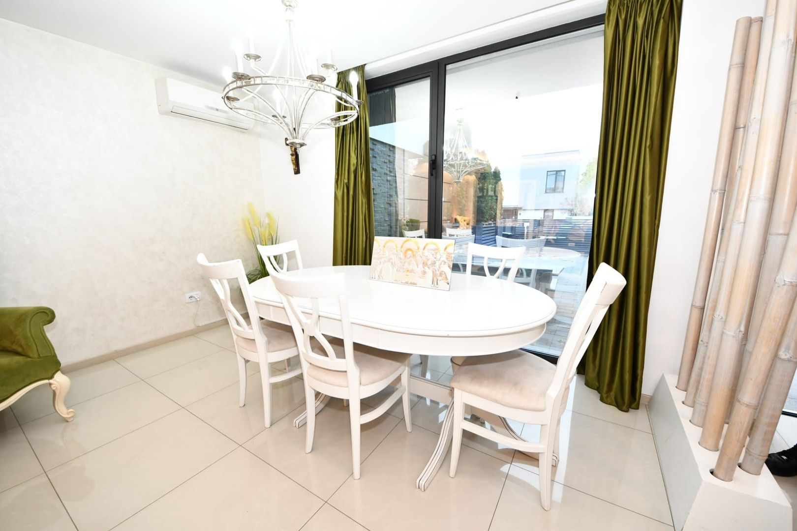 De vanzare – In exclusivitate, casa moderna in cartierul Brates Lake - Poză 5