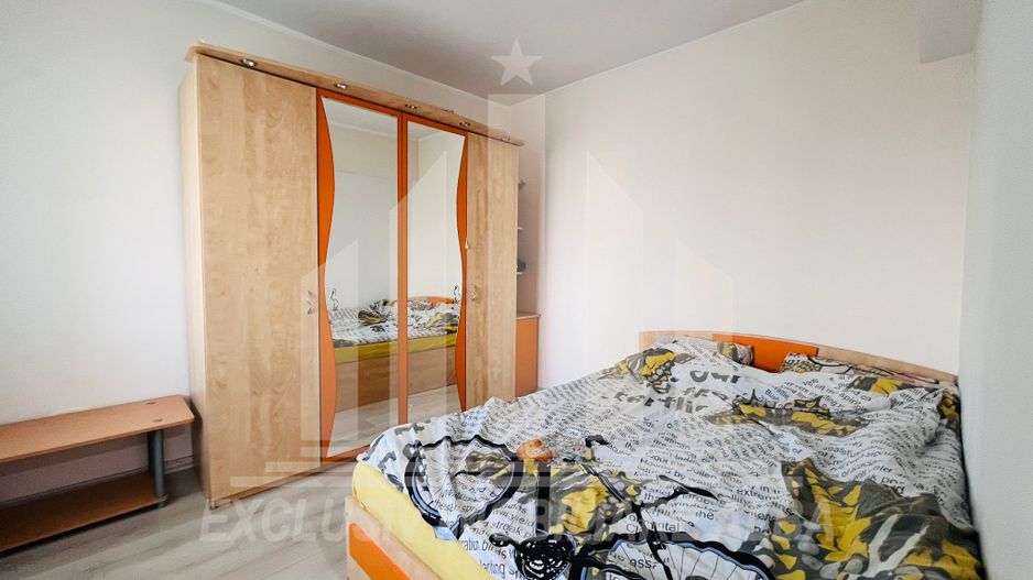 Apartament de vanzare 2 camere zona Centru - Poză 3