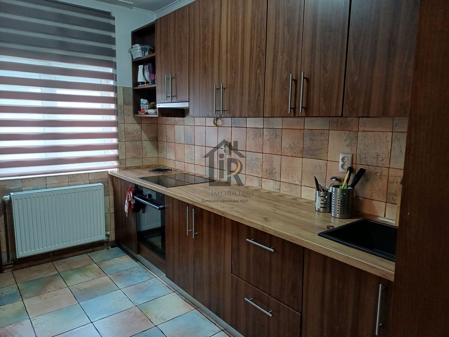 Casă cu 5 camere mobilata si utilata- Aroneanu Iasi - Poză 3