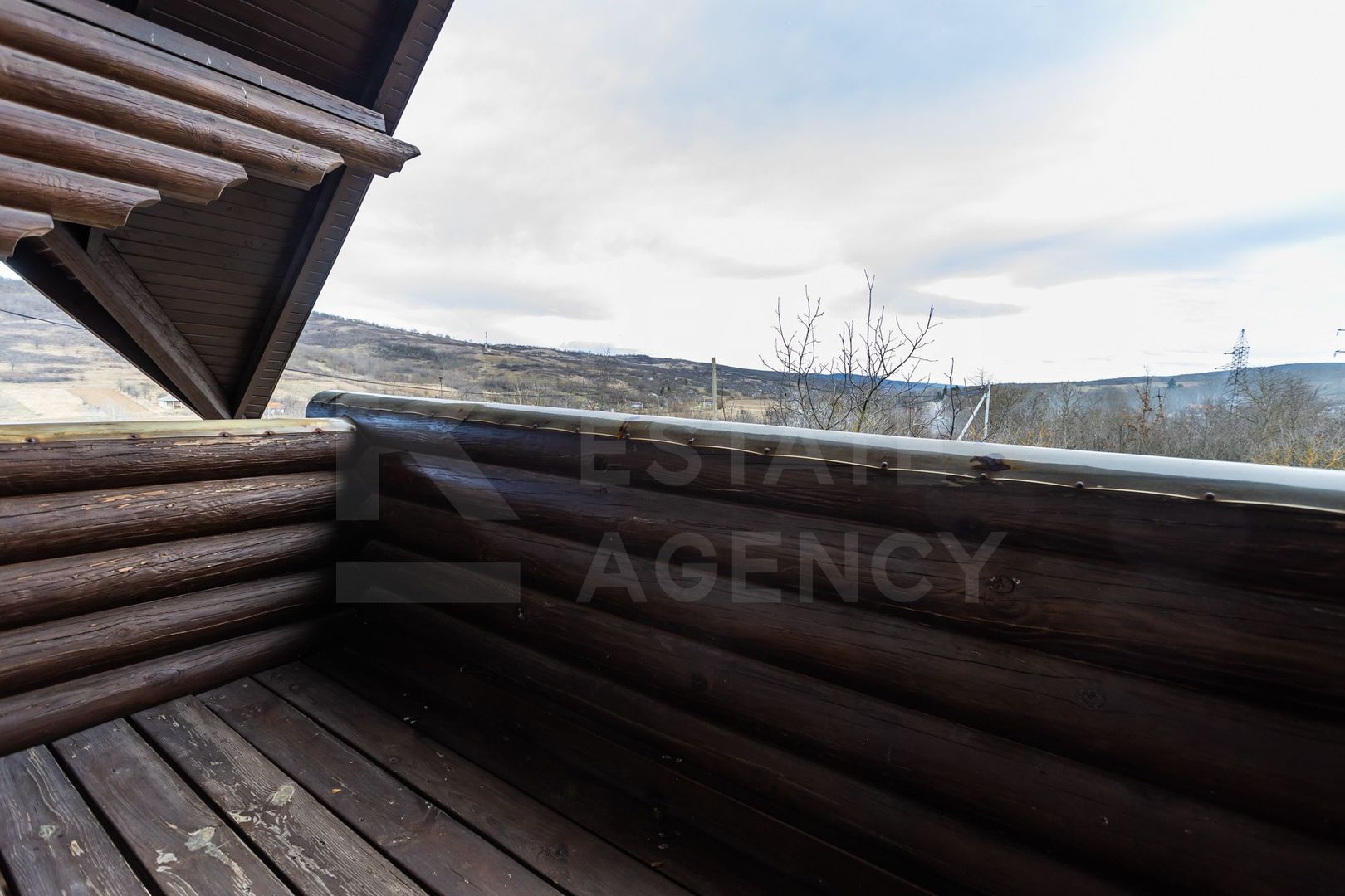 Vânzare, casă, 9 camere, satul Mîndra, r-nul Călărași. - Poză 19