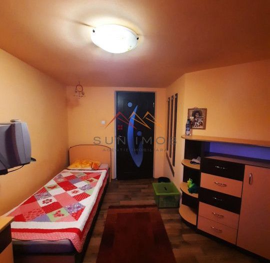 Casa de vacanta, P+M, 6 camere, teren 2200 mp, Breaza, Judetul Prahova - Poză 14