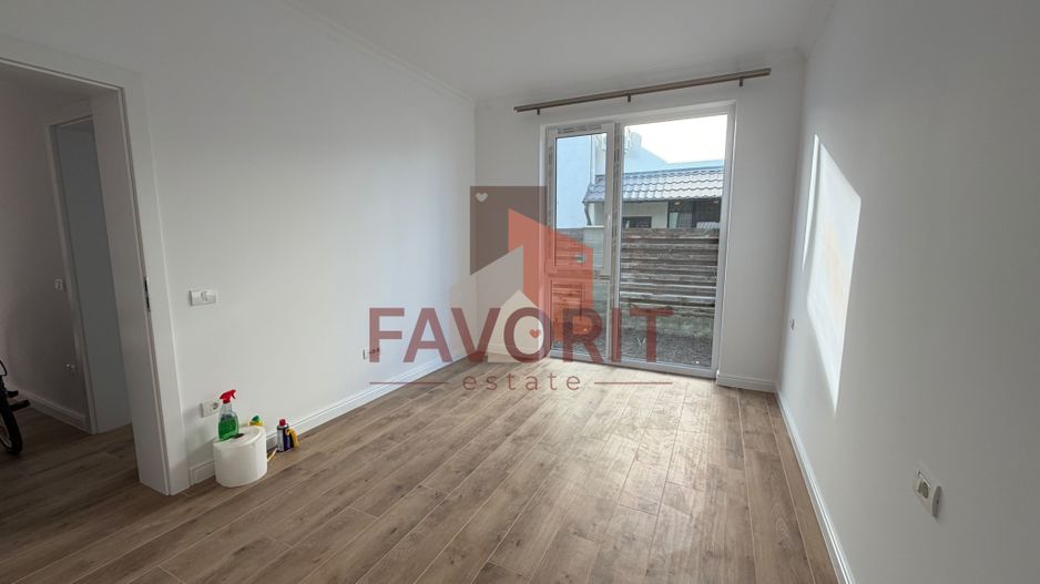 Cu gradina proprie. Zona Cora . Finisat la cheie - Poză 3