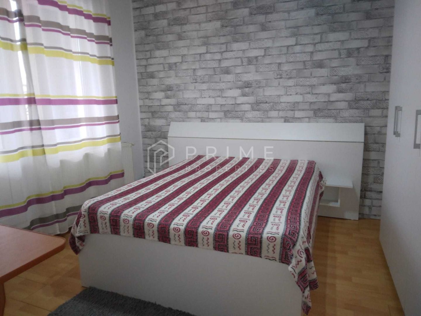 De închiriat: Apartament 3 camere, 2 băi – Zona Tudor - Poză 1