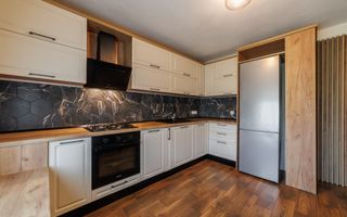 Casa cu 5 camere, Babana, AG - Poză 5