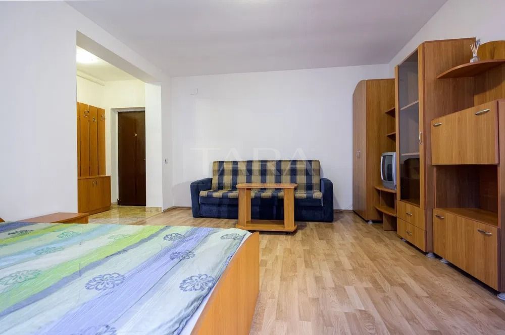 Vanzare apartament 1 camera, Zorilor, zona UMF. - Poză 1