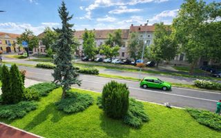 Spatiu multifunctional, apartament / birou - zona Centrală, Et. 1, 85 mp - Poză 1