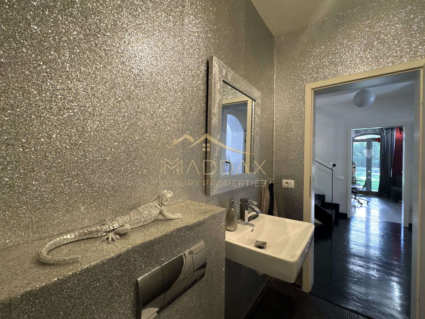 Vila cu 5 camere *344mp* + 800mp Teren // Zona Bucurestii Noi - Poză 41