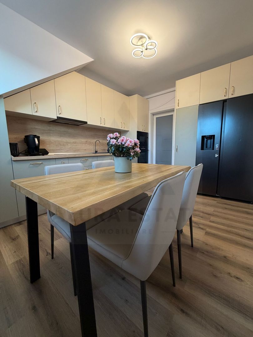 Apartament premium 4 camere 3 dormitoare 2 bai 116 mp in Kogalniceanu - Poză 3